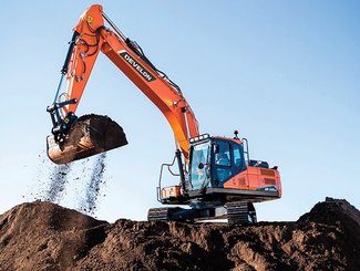 Pelle sur chenilles Develon DX225LC-7 - 3