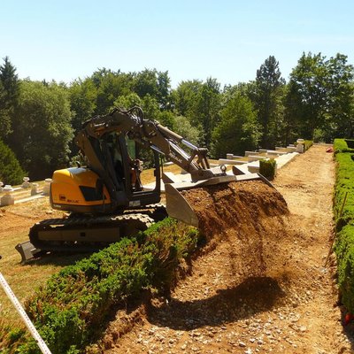 Pelle skid sur chenilles Mecalac 8MCR