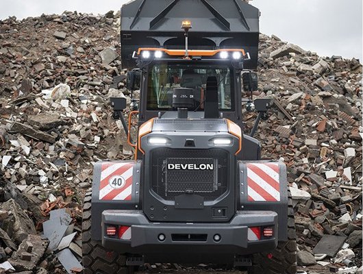 Chargeuses sur pneus Develon DL280-7