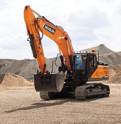 Pelle sur chenilles Develon DX255LC-7 - 2