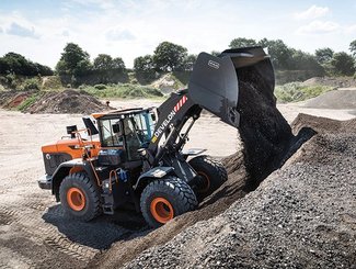 Chargeuse sur pneus Develon DL420-7 - 2