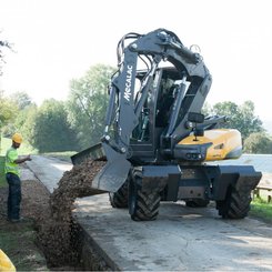 Pelle sur pneus Mecalac 12MTX - 1